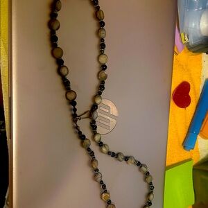 Vintage black and tan beads necklace